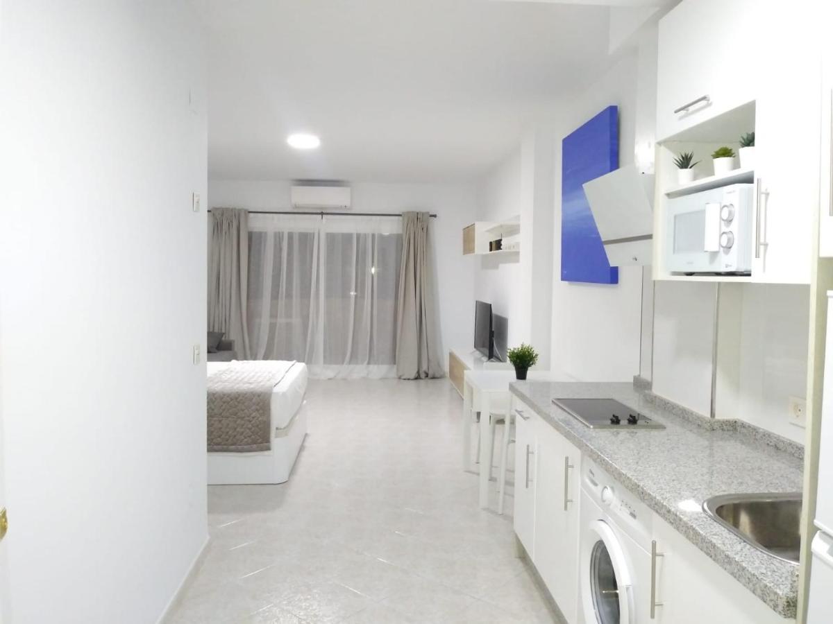 Benalsuite Estudio, Piscina Y Playa En Benalbeach, Benalmádena Esterno foto